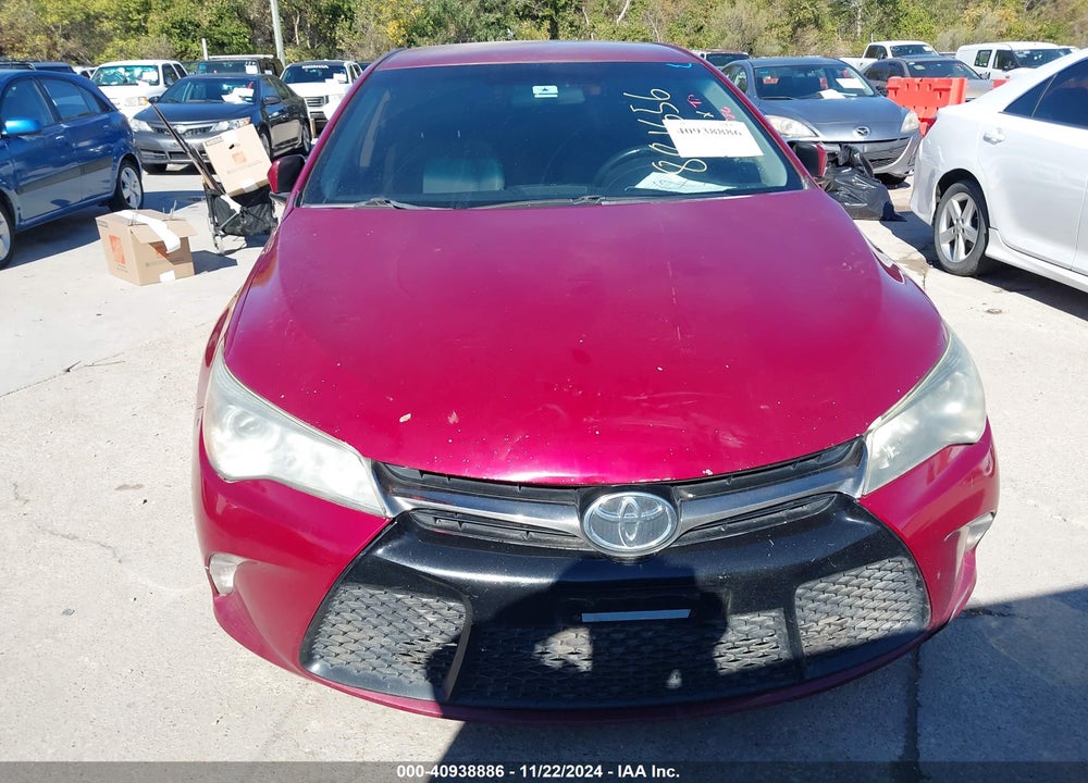 2015 TOYOTA CAMRY SE VIN: 4T1BF1FK0FU881656