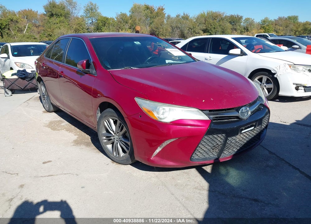 2015 TOYOTA CAMRY SE VIN: 4T1BF1FK0FU881656