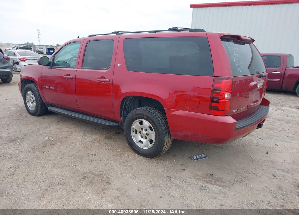 2013 CHEVROLET SUBURBAN 1500 LT VIN: 1GNSKJE73DR337611