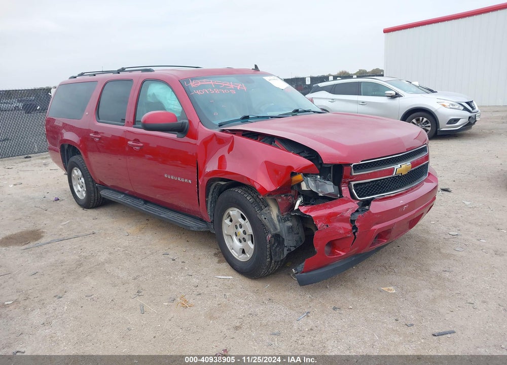 2013 CHEVROLET SUBURBAN 1500 LT VIN: 1GNSKJE73DR337611
