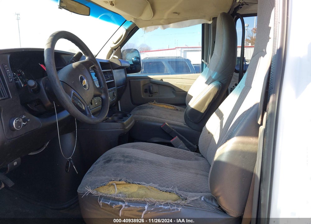 2015 CHEVROLET EXPRESS 3500 LT VIN: 1GAZG1FF1F1224572
