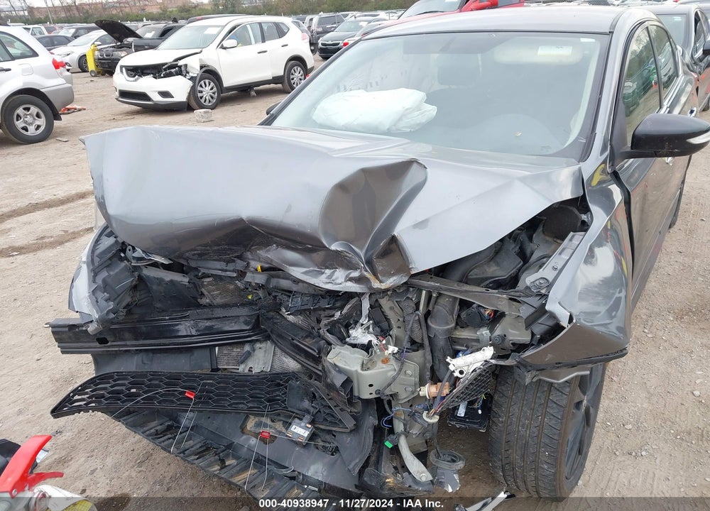 2018 NISSAN SENTRA SR VIN: 3N1AB7AP6JY280133