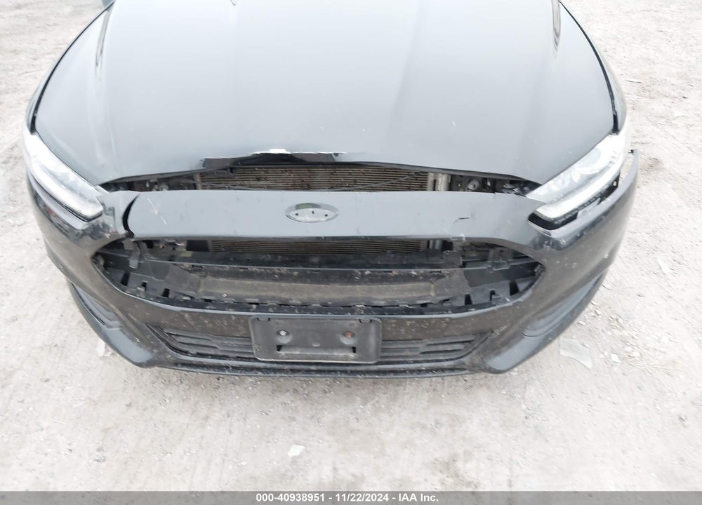 2015 FORD FUSION SE VIN: 3FA6P0H72FR145031