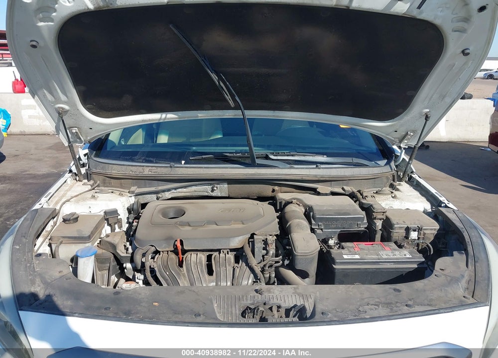 2016 HYUNDAI SONATA SE VIN: 5NPE24AF6GH421471