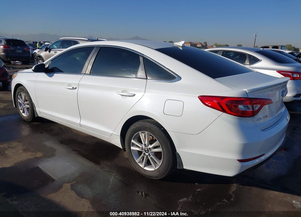 2016 HYUNDAI SONATA SE VIN: 5NPE24AF6GH421471