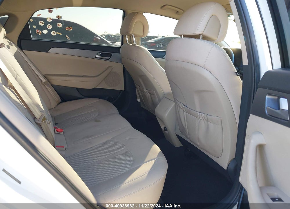 2016 HYUNDAI SONATA SE VIN: 5NPE24AF6GH421471