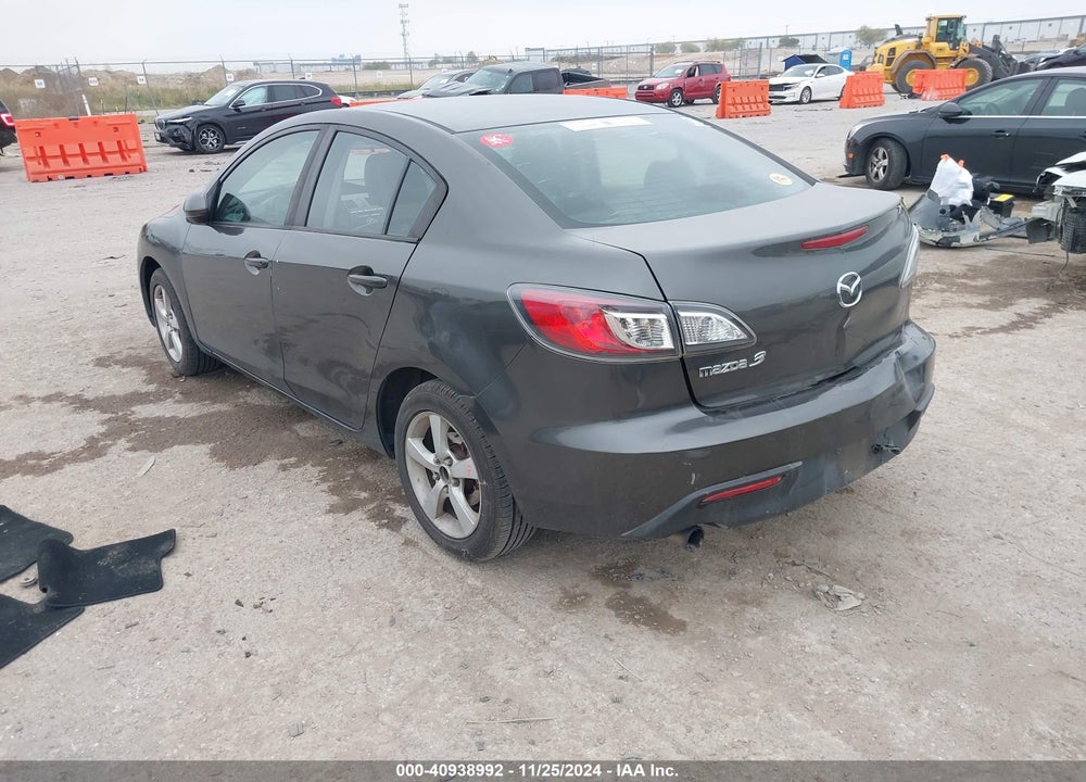 2010 MAZDA 3 I TOURING VIN: JM1BL1SF7A1168558