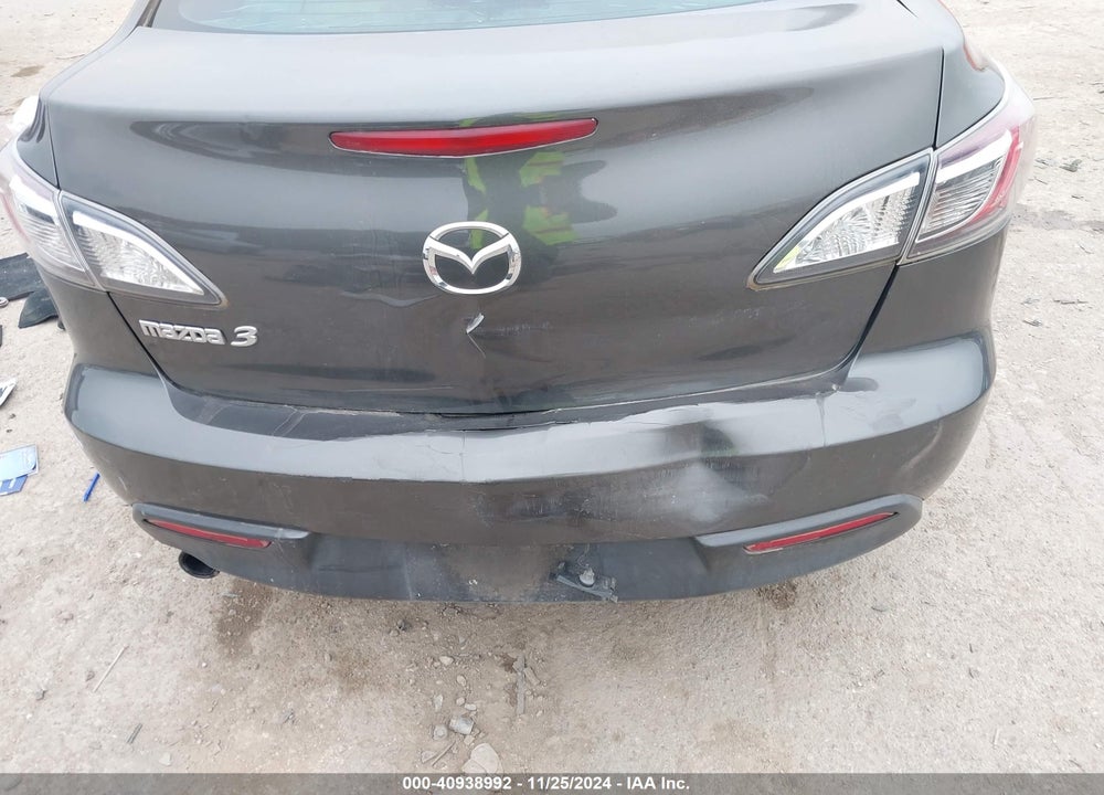 2010 MAZDA 3 I TOURING VIN: JM1BL1SF7A1168558