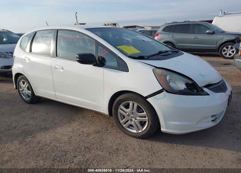 2009 HONDA FIT VIN: JHMGE88299S063246