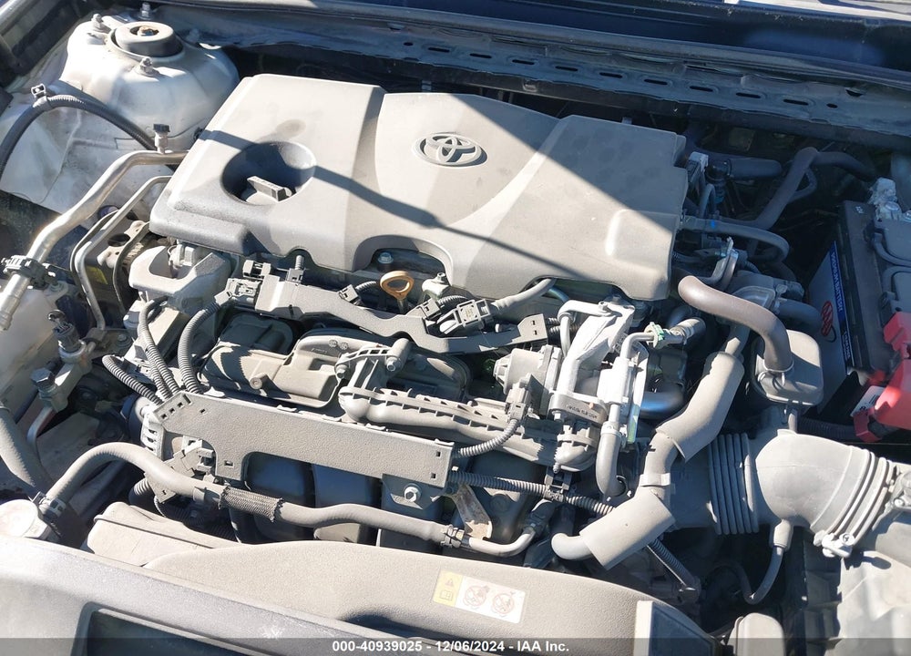 2018 TOYOTA CAMRY SE VIN: 4T1B11HK7JU620609