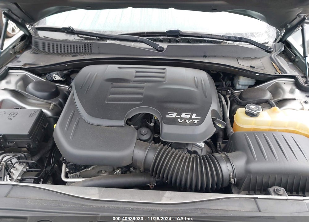 2012 CHRYSLER 300 VIN: 2C3CCAAG1CH124367