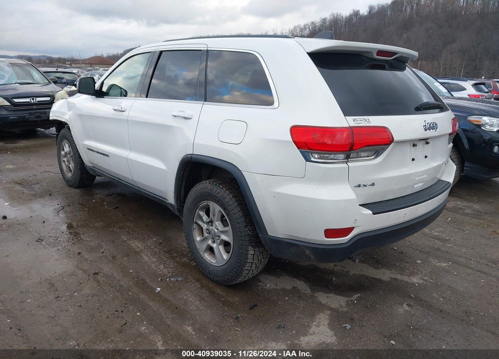 2017 JEEP GRAND CHEROKEE LAREDO 4X4 VIN: 1C4RJFAG3HC645139