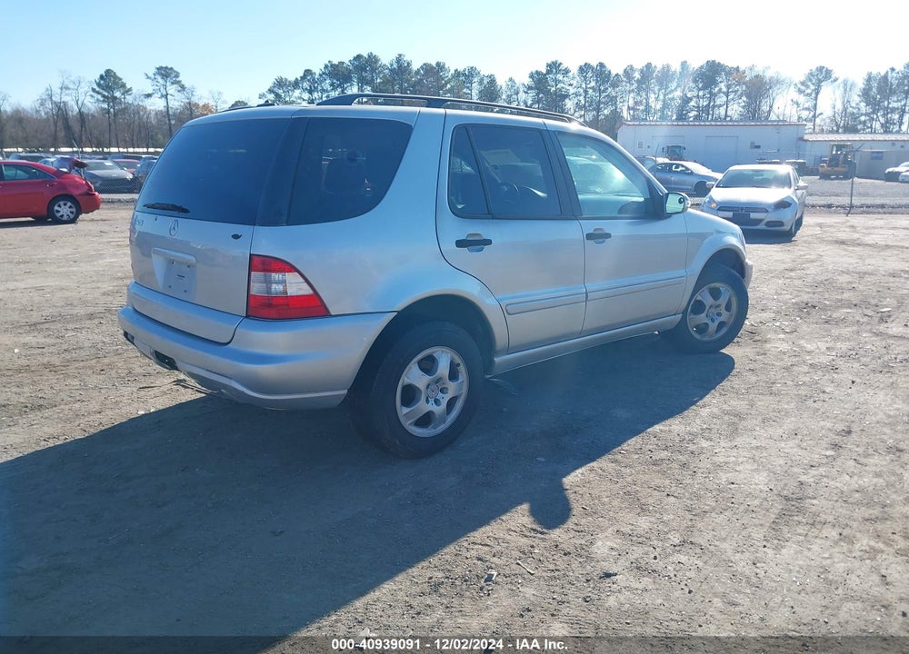 2002 MERCEDES-BENZ ML 320 VIN: 4JGAB54E42A321842