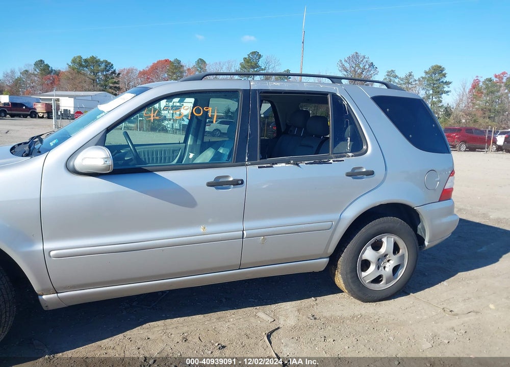 2002 MERCEDES-BENZ ML 320 VIN: 4JGAB54E42A321842