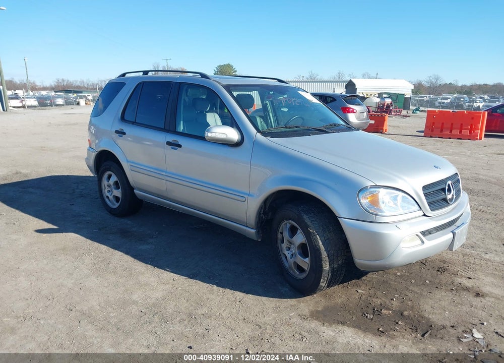 2002 MERCEDES-BENZ ML 320 VIN: 4JGAB54E42A321842