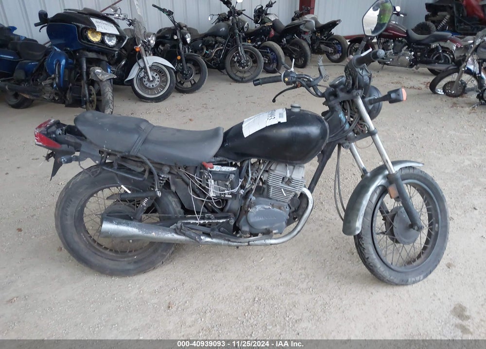 1995 HONDA CB250 VIN: JH2MC2418SK400426