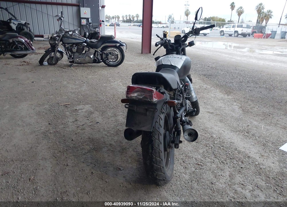 1995 HONDA CB250 VIN: JH2MC2418SK400426