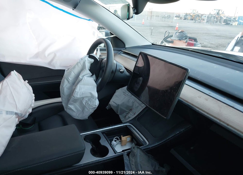 2023 TESLA MODEL Y AWD/LONG RANGE DUAL MOTOR ALL-WHEEL DRIVE VIN: 7SAYGAEE0PF907791