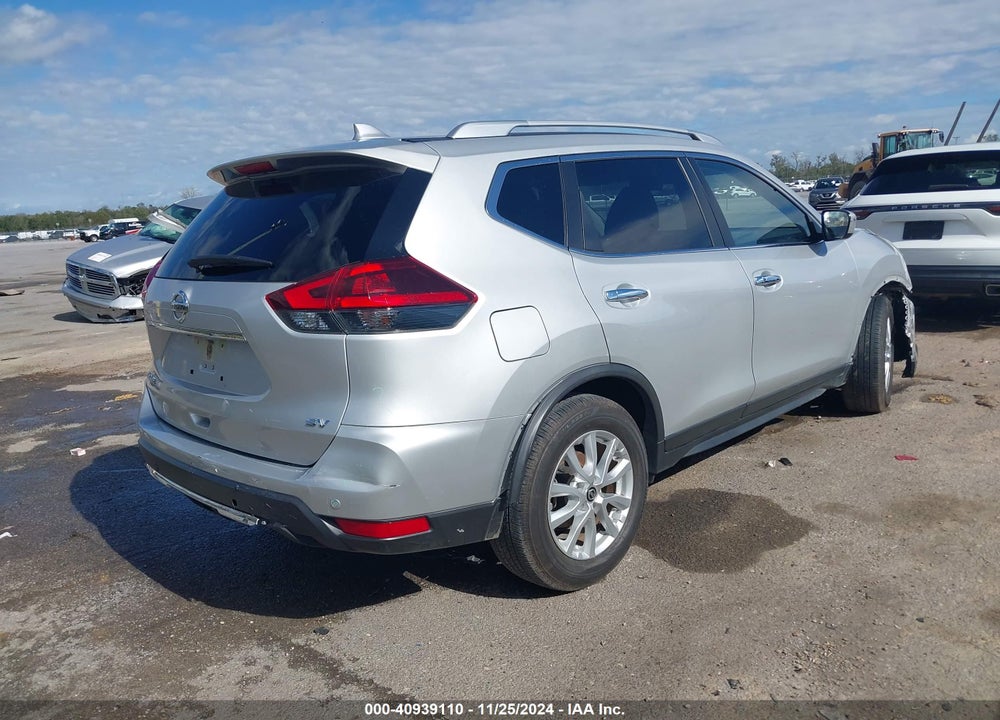 2019 NISSAN ROGUE SV VIN: JN8AT2MT8KW256161