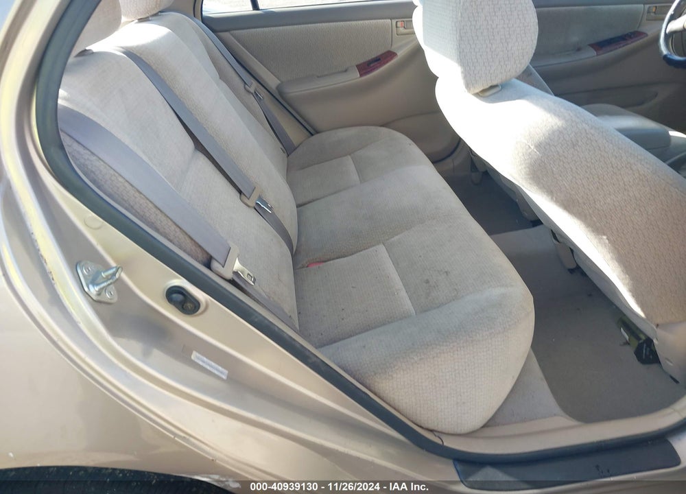 2004 TOYOTA COROLLA LE VIN: 2T1BR32E44C286682