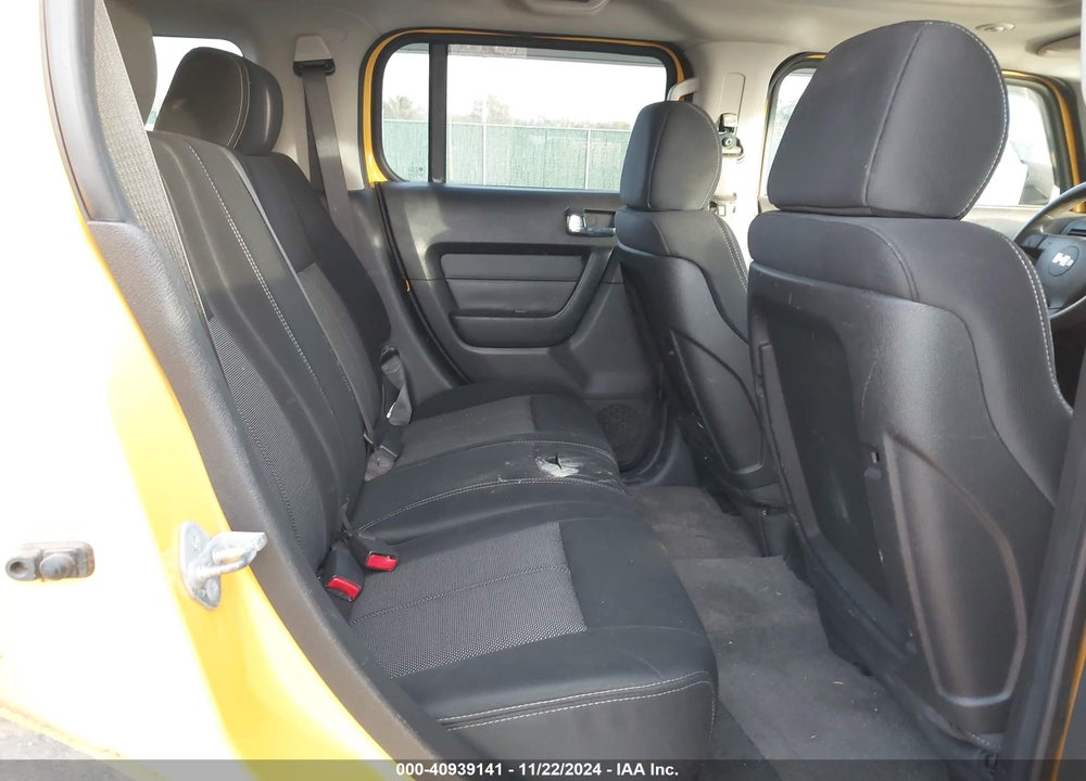 2007 HUMMER H3 SUV VIN: 5GTDN13E178169562