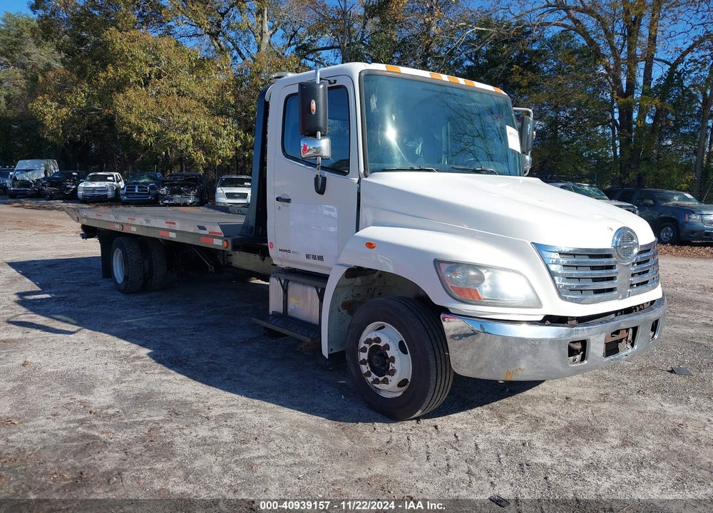 2009 HINO 258/268 FLATBED VIN: 5PVNJ8JP194S50382