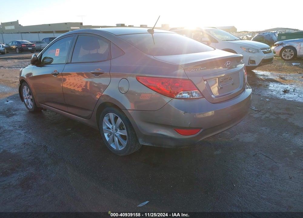 2014 HYUNDAI ACCENT GLS VIN: KMHCU4AE6EU626585