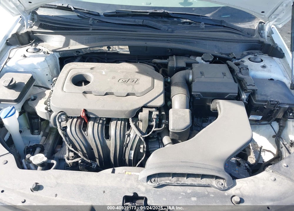 2019 KIA OPTIMA VIN: 5XXGT4L35KG283192