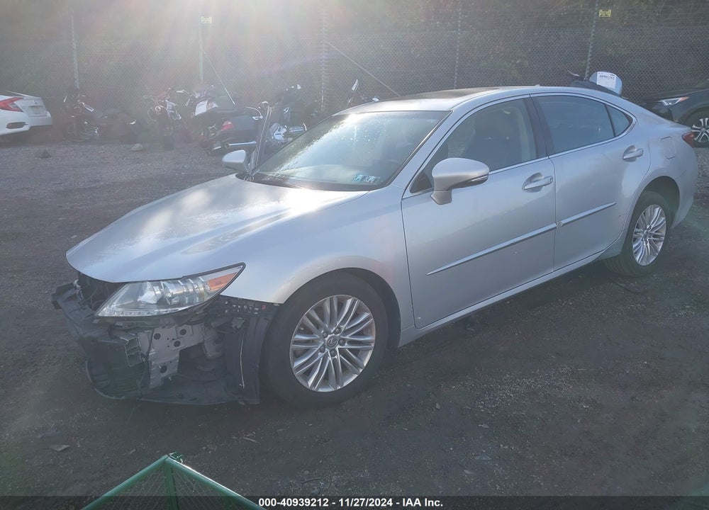 2013 LEXUS ES 350 VIN: JTHBK1GG4D2070170