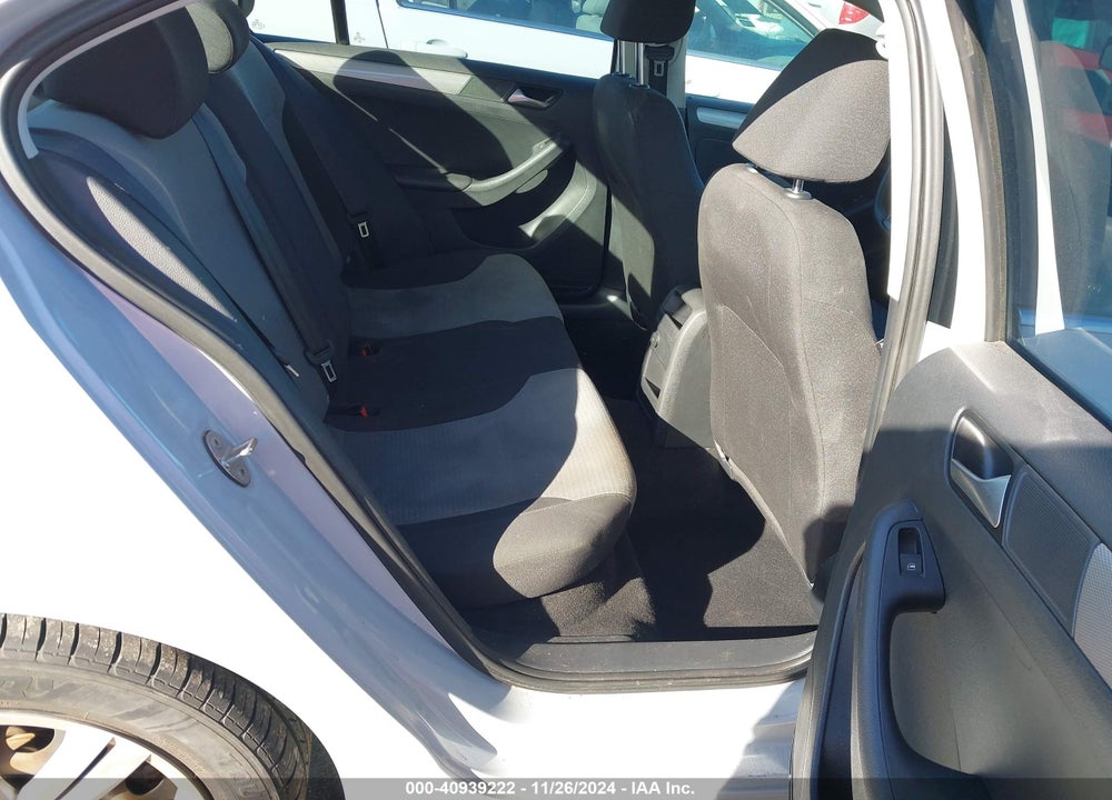 2017 VOLKSWAGEN JETTA 1.4T S VIN: 3VW2B7AJ5HM347140