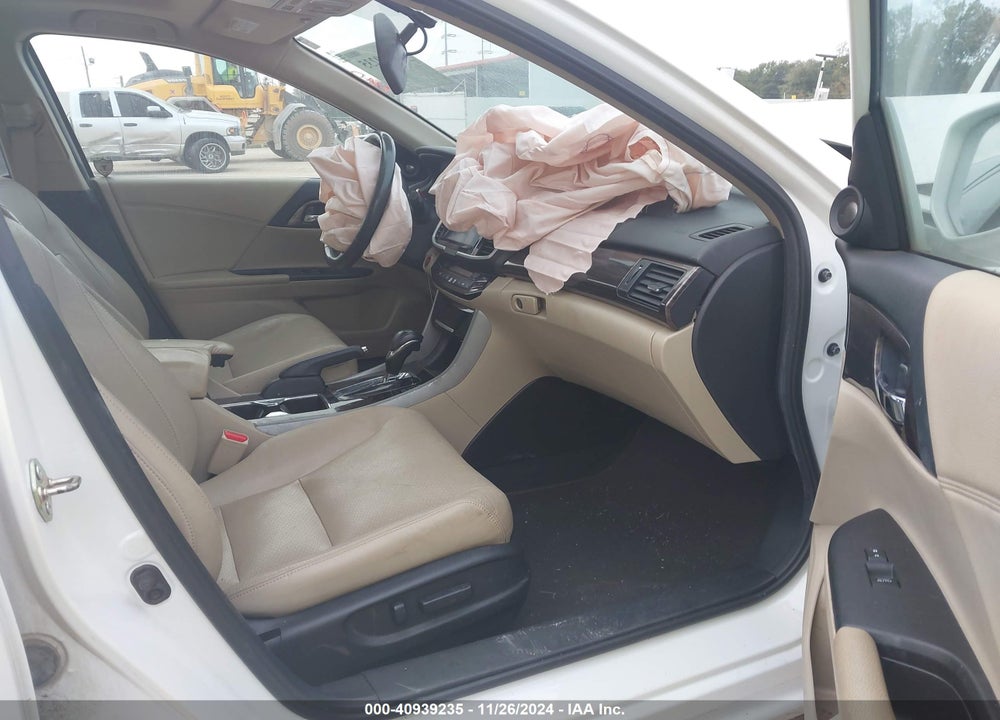 2016 HONDA ACCORD VIN: 1HGCR2F89GA081842