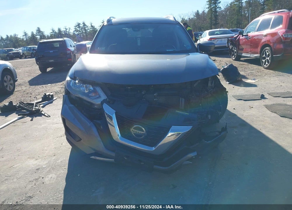 2019 NISSAN ROGUE SV VIN: JN8AT2MV9KW386144