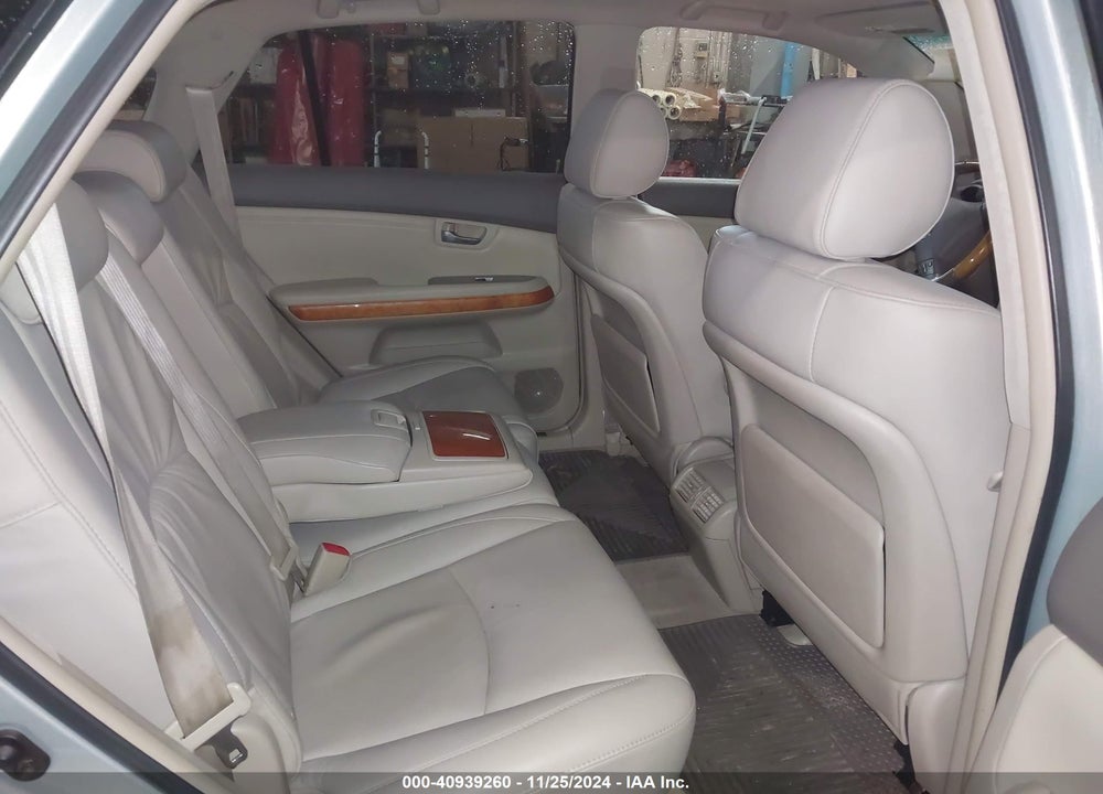 2007 LEXUS RX 350 VIN: 2T2HK31U57C010549