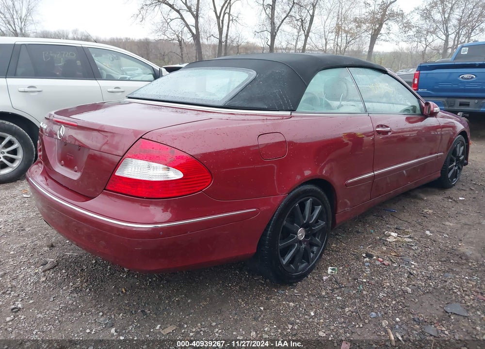 2007 MERCEDES-BENZ CLK VIN: WDBTK56F87F229838