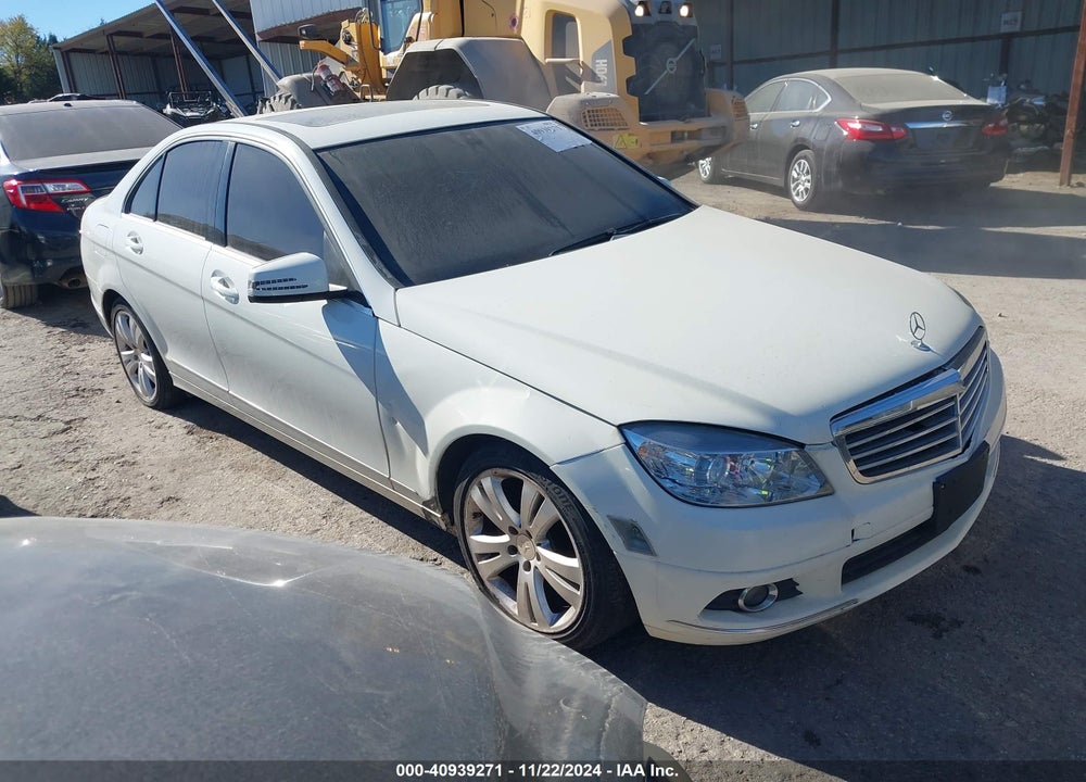 2011 MERCEDES-BENZ C 300 LUXURY 4MATIC/SPORT 4MATIC VIN: WDDGF8BB1BF536634