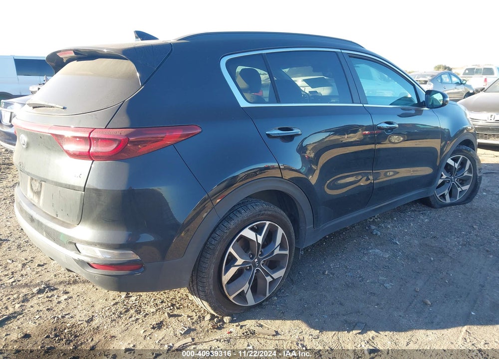 2020 KIA SPORTAGE EX VIN: KNDPN3AC7L7640325