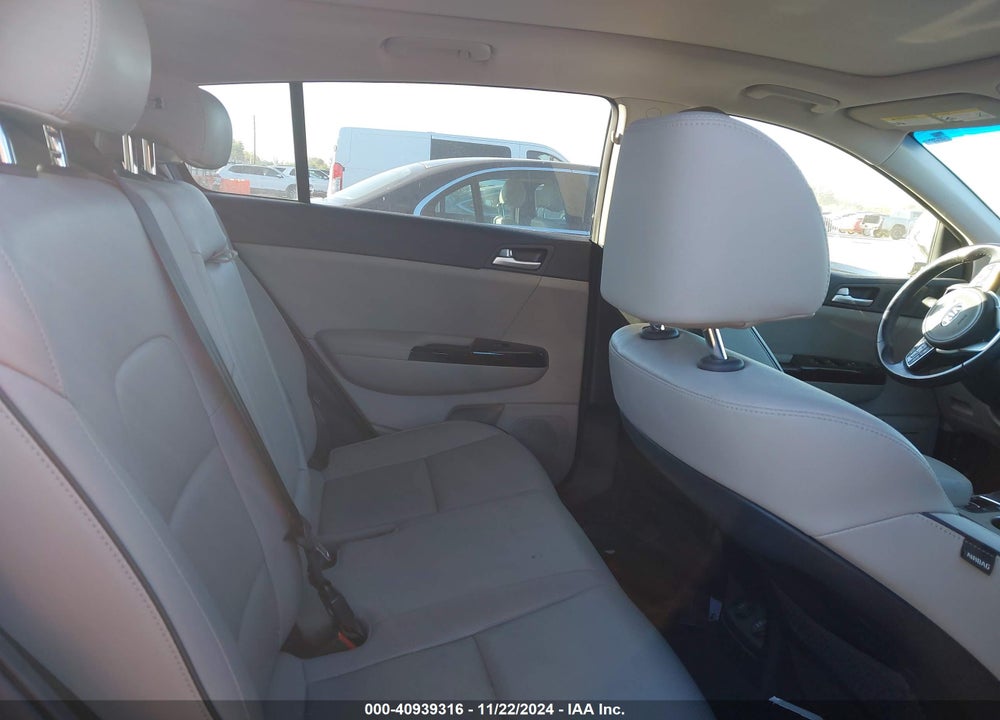 2020 KIA SPORTAGE EX VIN: KNDPN3AC7L7640325