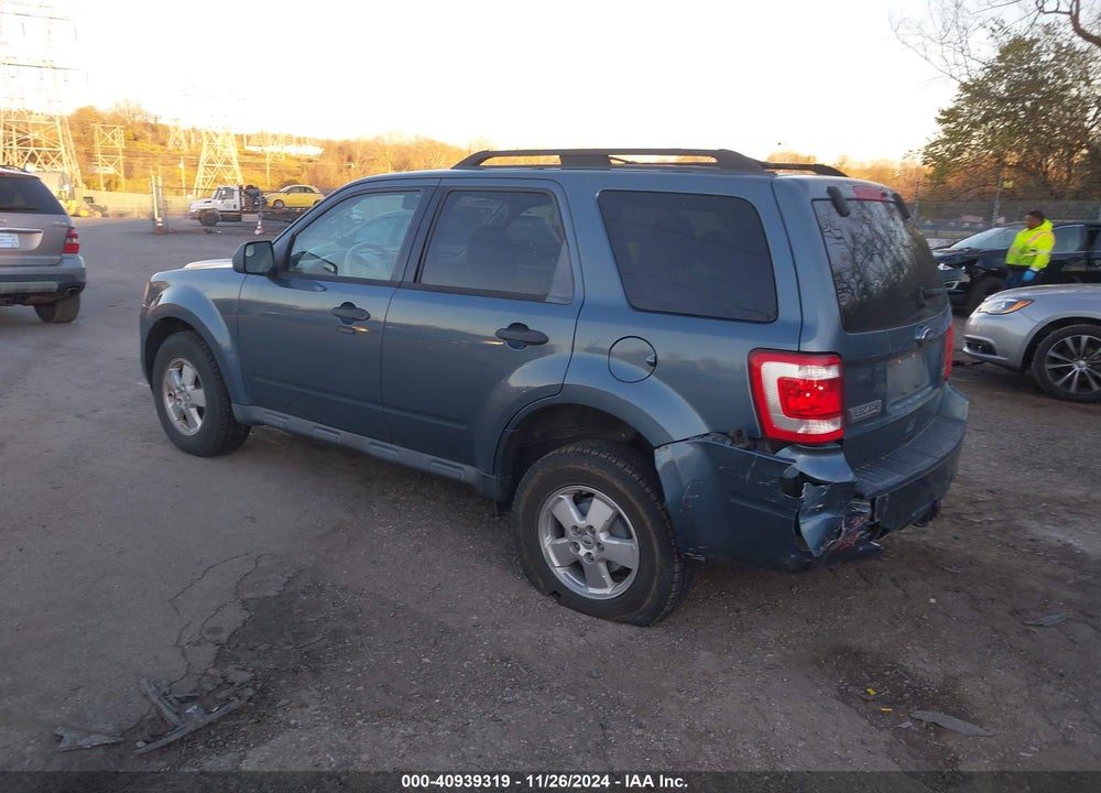 2011 FORD ESCAPE XLT VIN: 1FMCU9DG4BKA66485