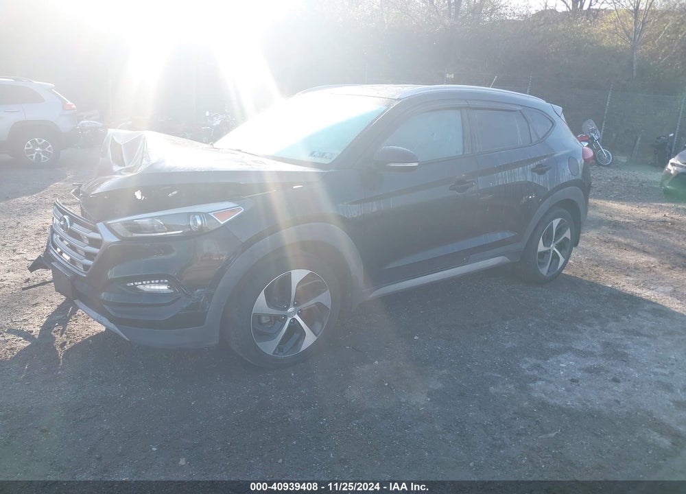 2017 HYUNDAI TUCSON SPORT VIN: KM8J3CA2XHU297128