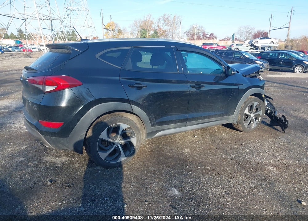 2017 HYUNDAI TUCSON SPORT VIN: KM8J3CA2XHU297128