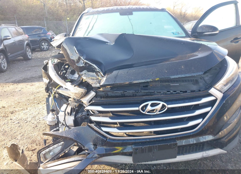 2017 HYUNDAI TUCSON SPORT VIN: KM8J3CA2XHU297128