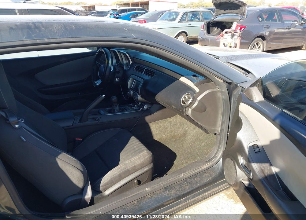 2011 CHEVROLET CAMARO 1LS VIN: 2G1FE1ED7B9178938