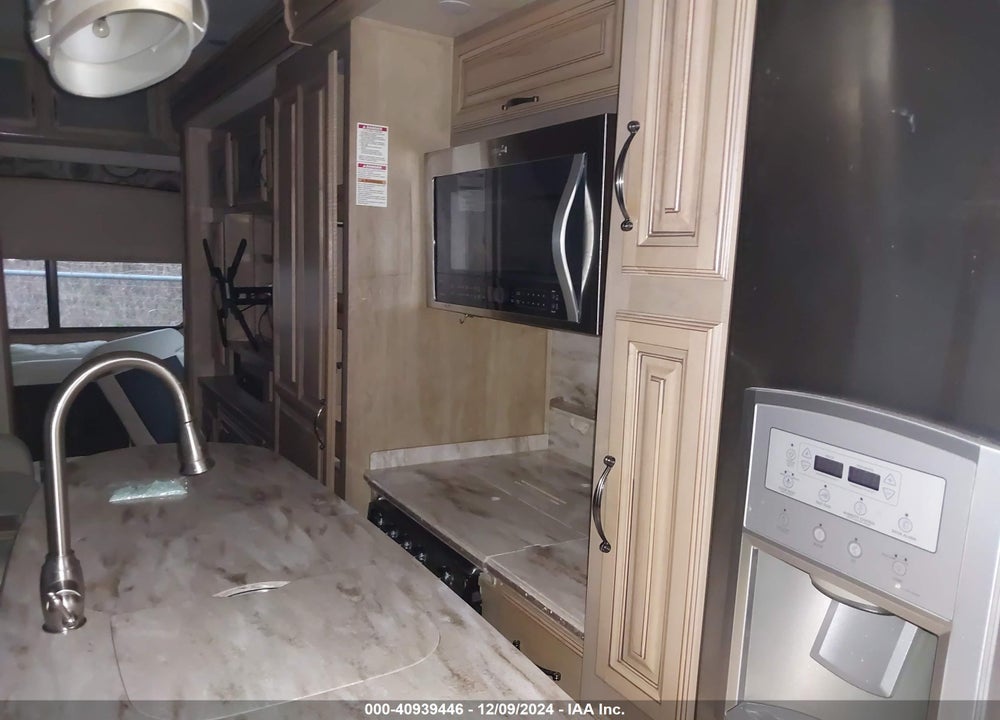 2016 CROSSROADS TRAVEL TRLR VIN: 4V0FC3823GR006251