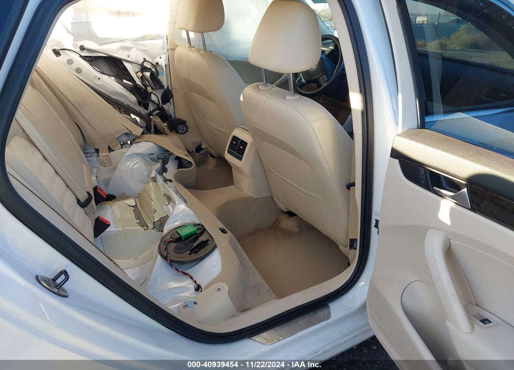 2014 VOLKSWAGEN PASSAT VIN: 1VWCS7A3XEC082766