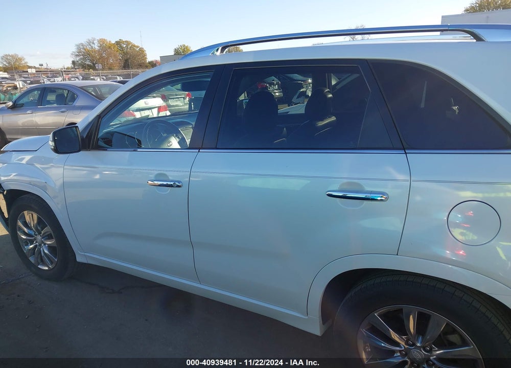 2013 KIA SORENTO SX VIN: 5XYKW4A26DG346052