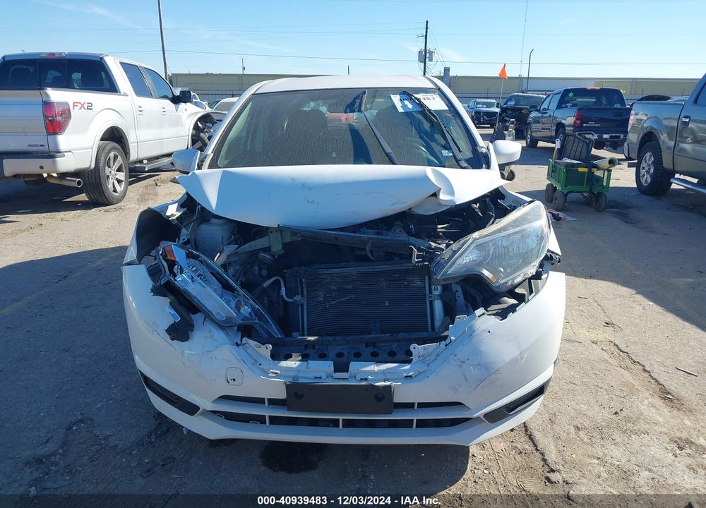 2017 NISSAN VERSA NOTE VIN: 3N1CE2CPXHL371574