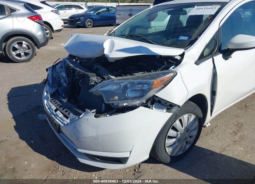 2017 NISSAN VERSA NOTE VIN: 3N1CE2CPXHL371574