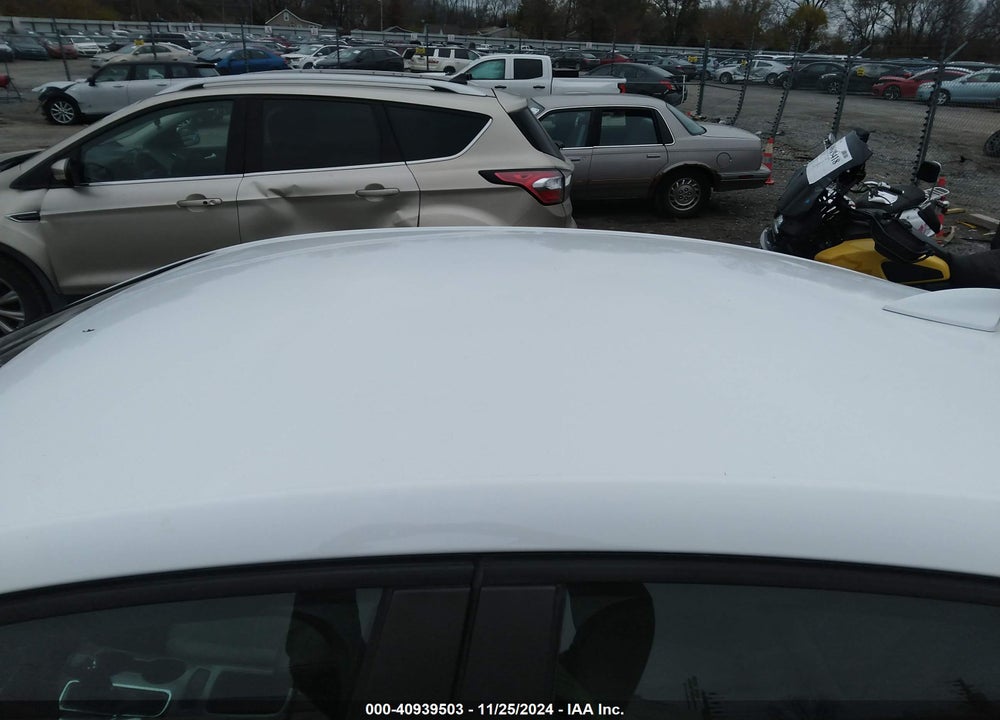 2017 CHEVROLET CRUZE VIN: 1G1BE5SM5H7160782