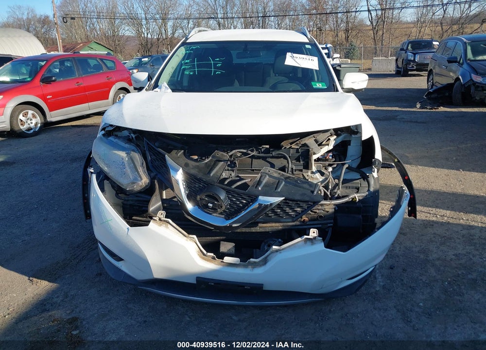 2014 NISSAN ROGUE SV VIN: 5N1AT2MV0EC795632
