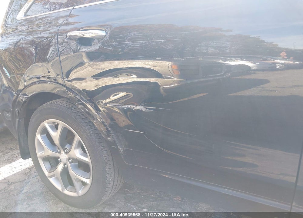 2016 KIA SORENTO 3.3L SX VIN: 5XYPK4A53GG100771